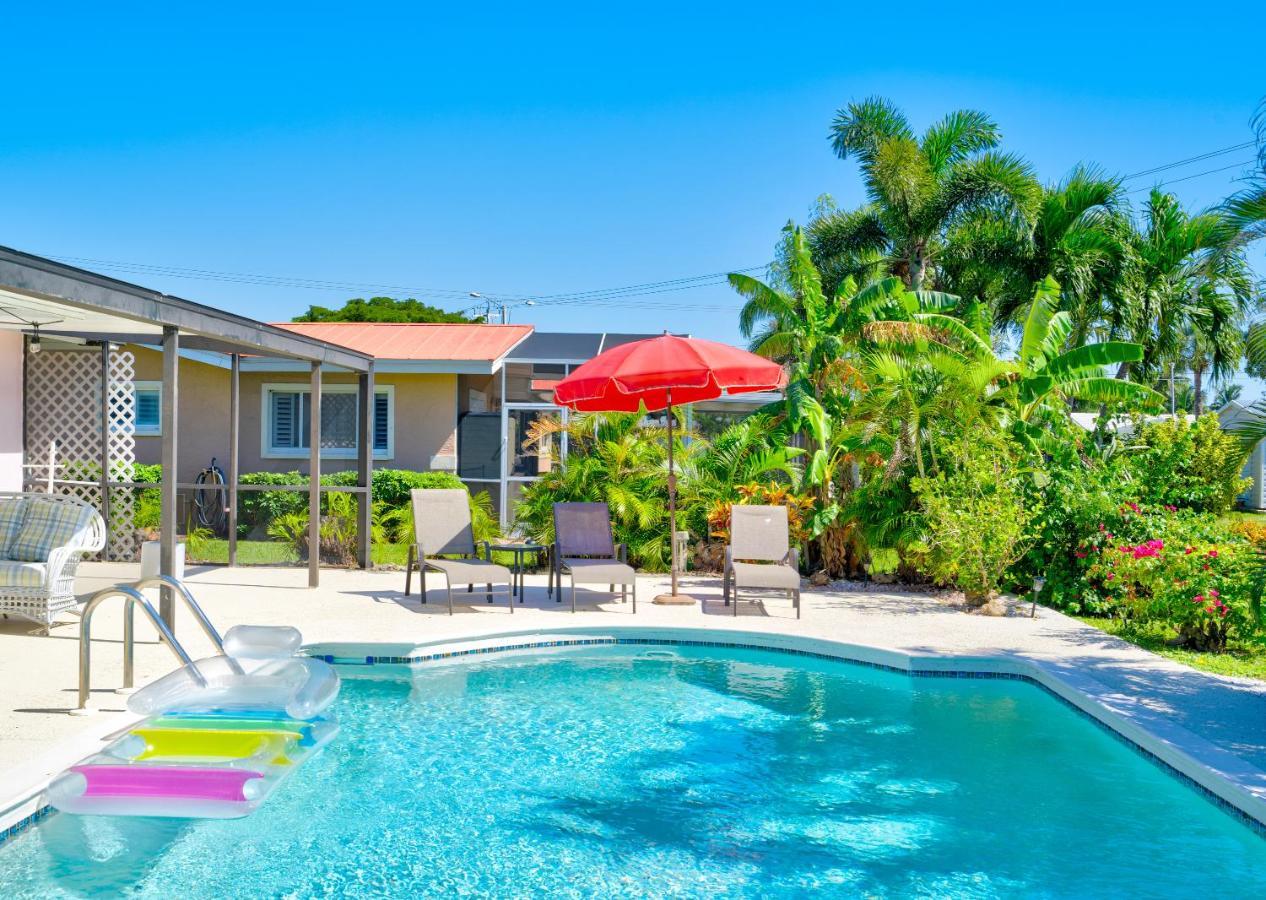 Cozy 60'S Home, City & Canal Located Cabo Coral Exterior foto